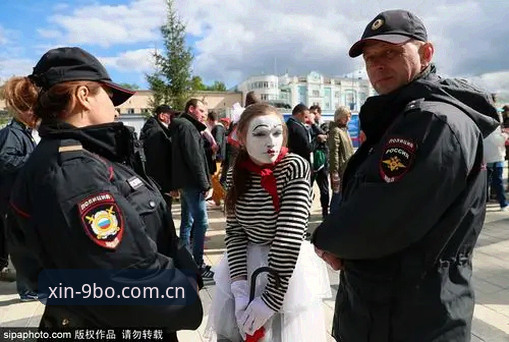 英警赴美安保锐减解读教程：一次看懂世界杯警务合作的台前幕后